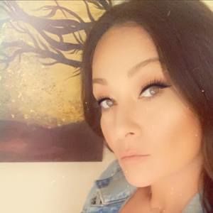 Meet your Posher, Crissy